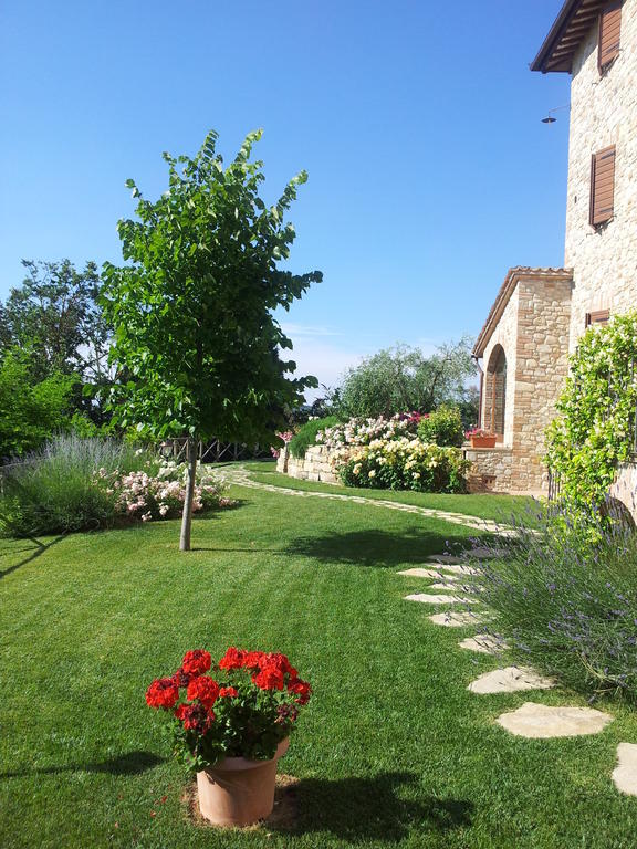 Agriturismo La Torraccia Todi Zewnętrze zdjęcie