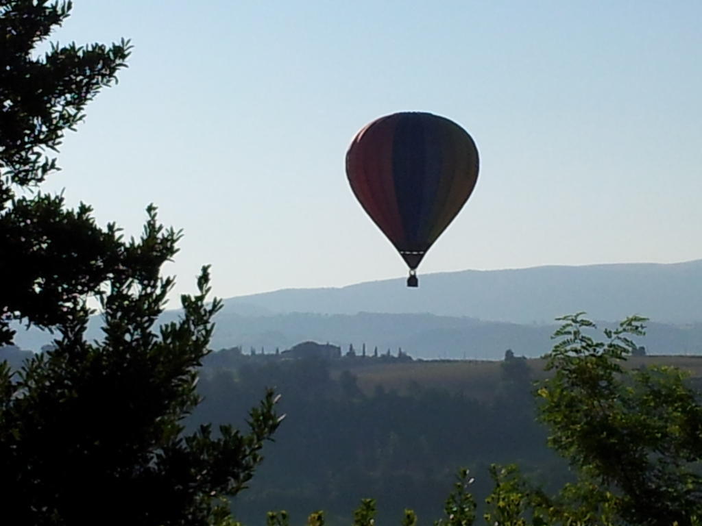Agriturismo La Torraccia Todi Zewnętrze zdjęcie