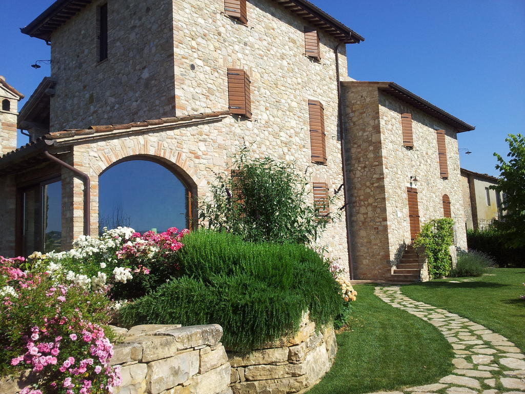 Agriturismo La Torraccia Todi Zewnętrze zdjęcie