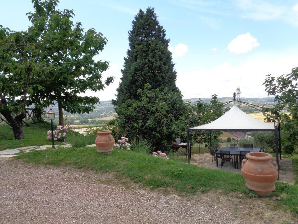 Agriturismo La Torraccia Todi Zewnętrze zdjęcie