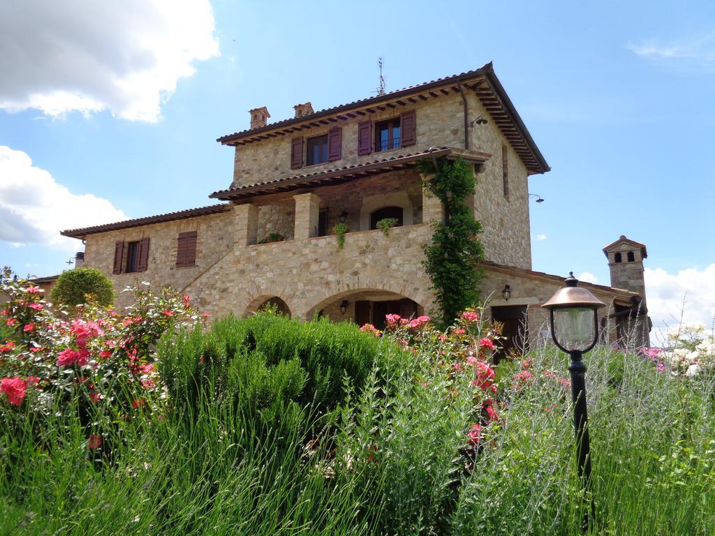 Agriturismo La Torraccia Todi Zewnętrze zdjęcie
